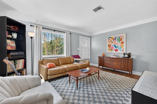 1246 37TH AVENUE N, St Petersburg, FL 33704