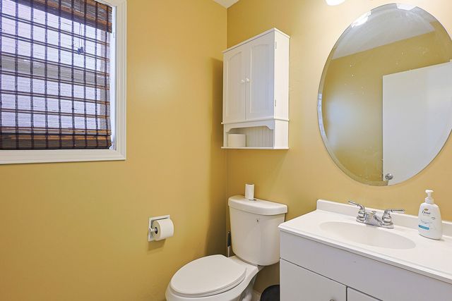 520 CALGARY Way, Belvidere, IL 61008