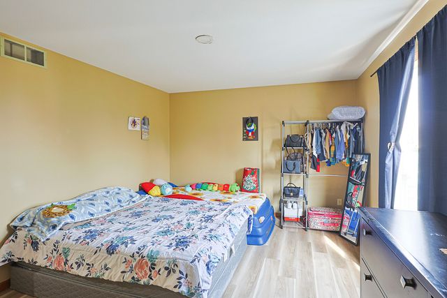 520 CALGARY Way, Belvidere, IL 61008