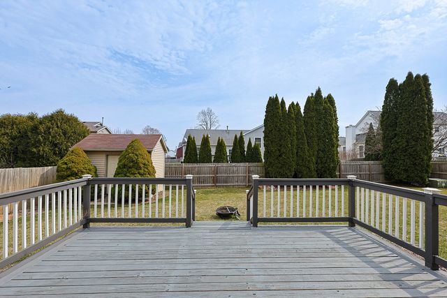 520 CALGARY Way, Belvidere, IL 61008