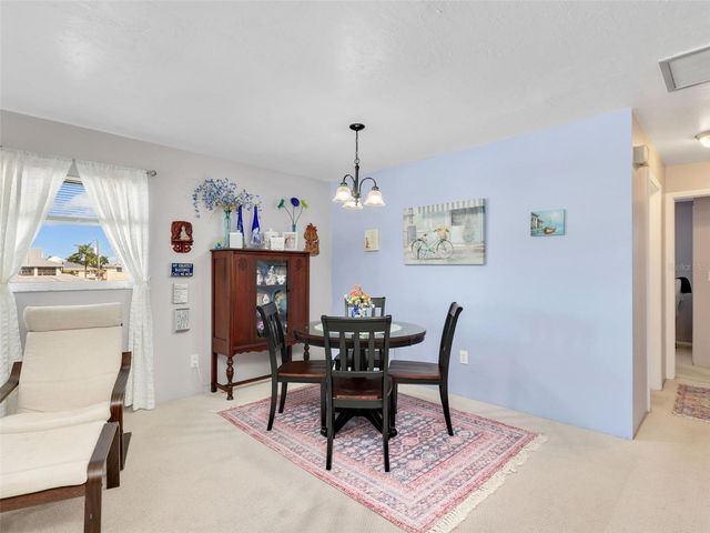 4021 SE 19TH AVENUE 201, Cape Coral, FL 33904