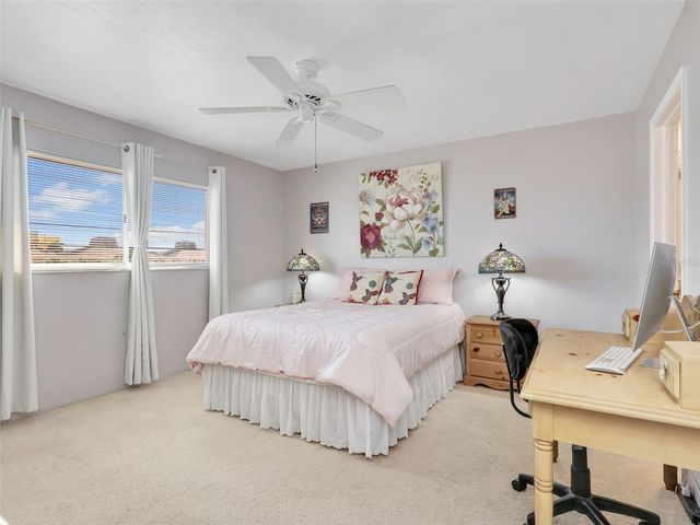 4021 SE 19TH AVENUE 201, Cape Coral, FL 33904