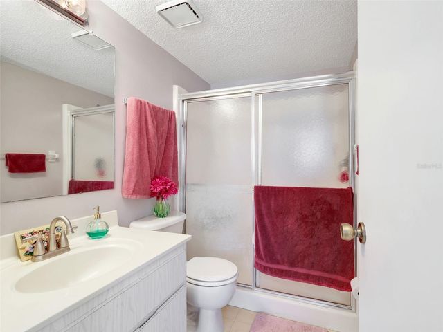 4021 SE 19TH AVENUE 201, Cape Coral, FL 33904