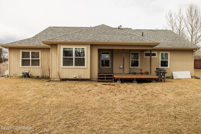 2263 N Kelso Lane, Palmer, AK 99645