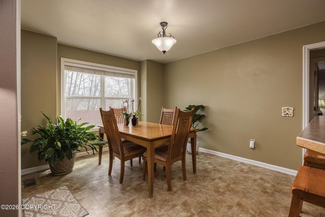 2263 N Kelso Lane, Palmer, AK 99645