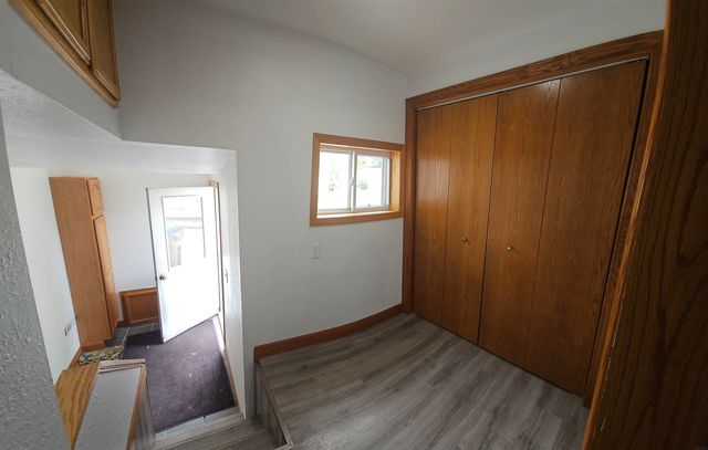 820 Sherman Avenue, Manchester, IA 52057