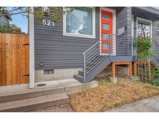 521 N Cook St, Portland, OR 97227