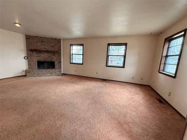 801 S Oak Hill Street, Siloam Springs, AR 72761