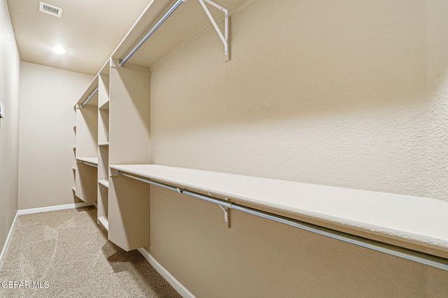 5933 RUIDOSO DOWNS Street, El Paso, TX 79932