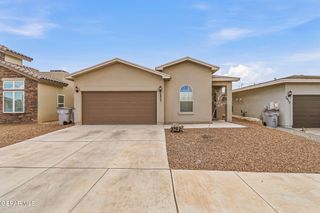 5933 RUIDOSO DOWNS Street, El Paso, TX 79932