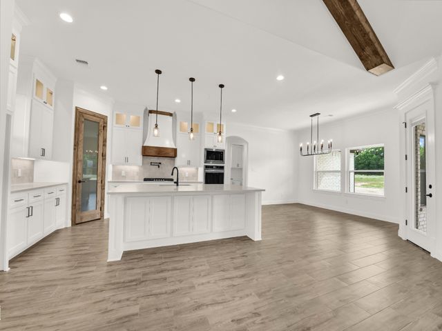 143 Desperado Way, Weatherford, TX 76088