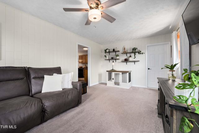 1201 Bermuda Drive, Kingsport, TN 37660