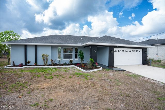 3729 13th ST W, Lehigh Acres, FL 33971
