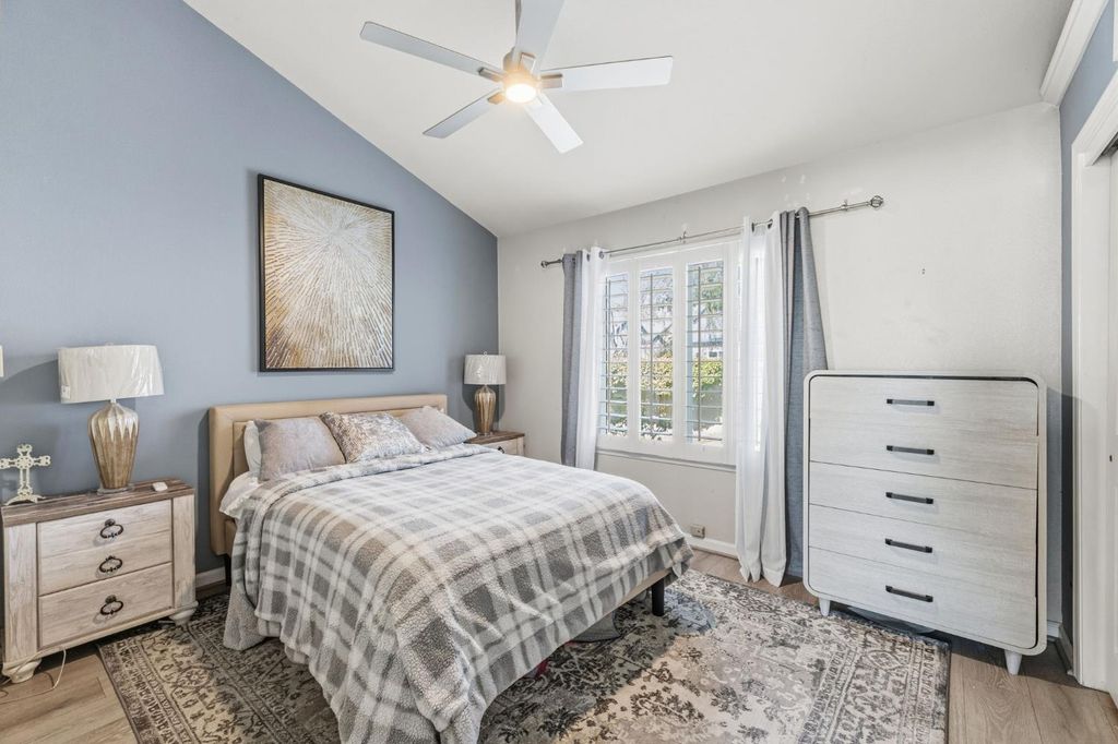 Image 9 of property listing at 474 E Alluvial Avenue # 181, Fresno, CA 93720