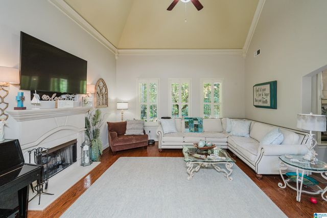 1349 CALISTON WAY, Pelham, AL 35124