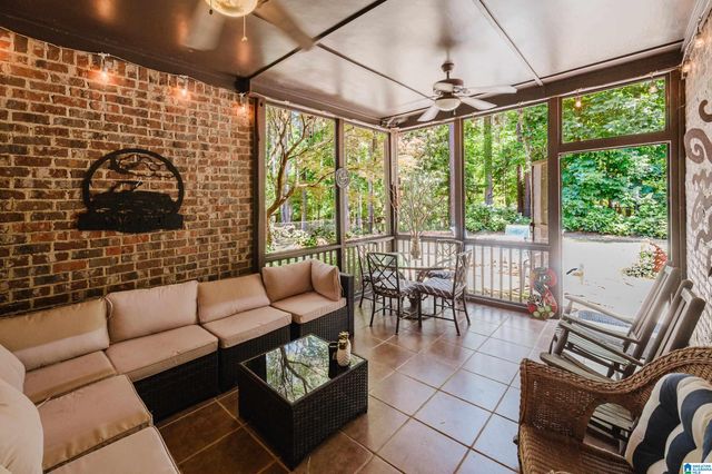 1349 CALISTON WAY, Pelham, AL 35124