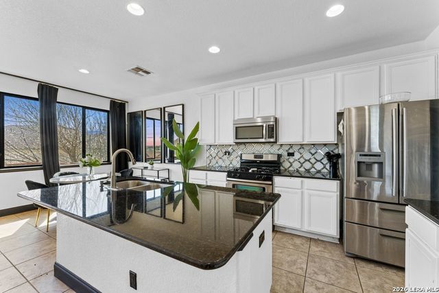 1346 Nicholas Manor, San Antonio, TX 78258