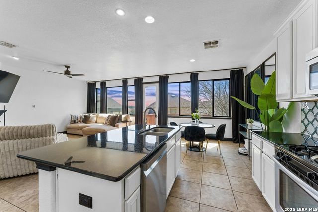 1346 Nicholas Manor, San Antonio, TX 78258