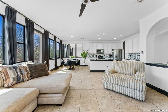 1346 Nicholas Manor, San Antonio, TX 78258