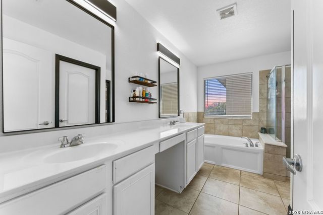 1346 Nicholas Manor, San Antonio, TX 78258