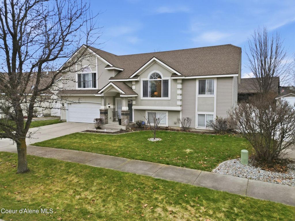2627 W TIMBERLAKE LOOP, Coeur D'alene, ID 83815