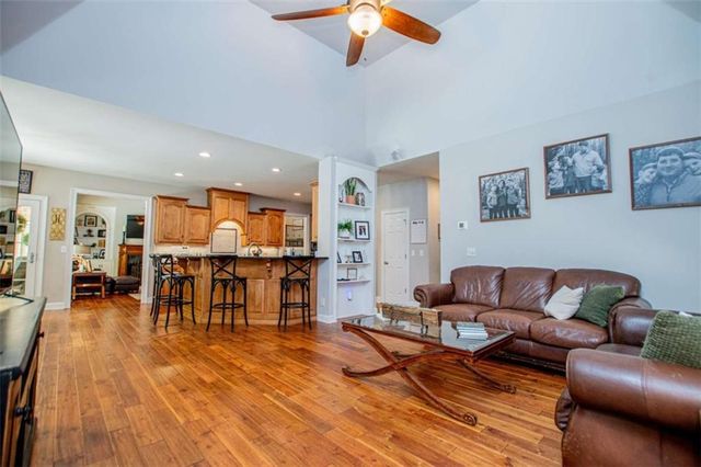 39 Cambridge Lane, Bremen, GA 30110