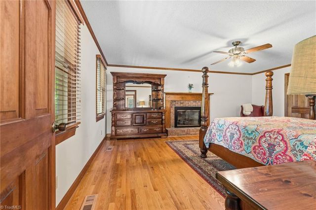 1098 Greenfield Road, Walnut Cove, NC 27052