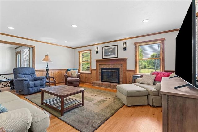 1098 Greenfield Road, Walnut Cove, NC 27052