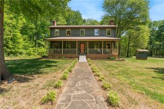 1098 Greenfield Road, Walnut Cove, NC 27052