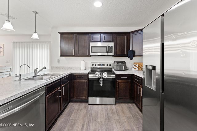11230 MARGARETS LANDING Place, Jacksonville, FL 32218