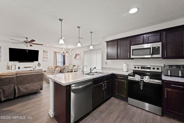 11230 MARGARETS LANDING Place, Jacksonville, FL 32218