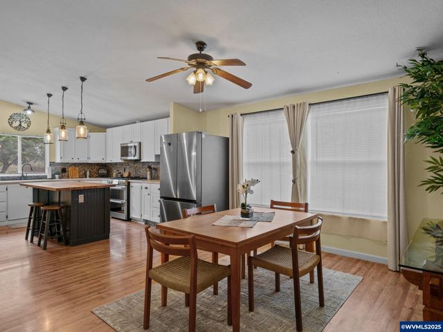 580 NW Quarry Rd, Albany, OR 97321
