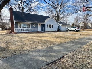 208 E Market Street, Tampico, IL 61283