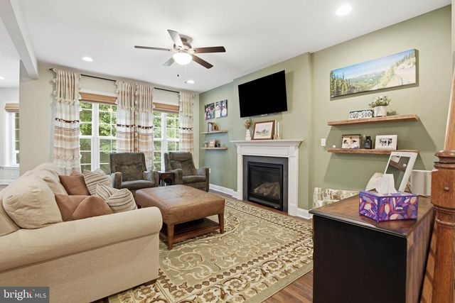 12 WHITE TAIL PATH, Lancaster, PA 17602