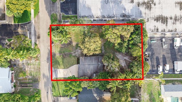 474 Enfield Street, Boca Raton, FL 33487