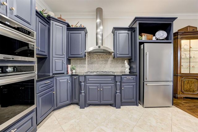 3320 Old Georgetowne Road, Edmond, OK 73013