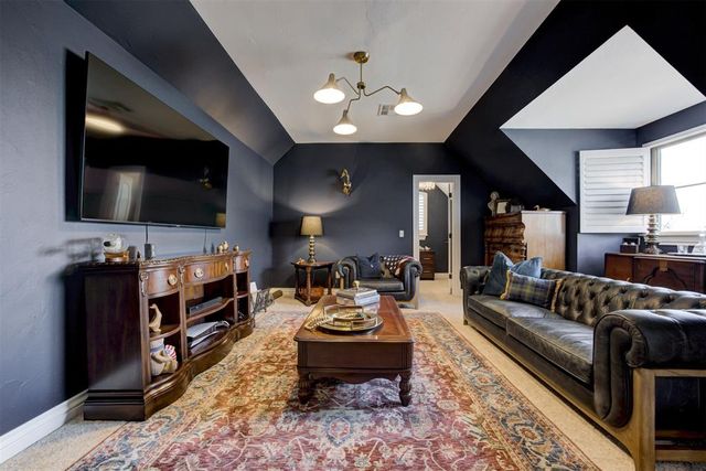 3320 Old Georgetowne Road, Edmond, OK 73013