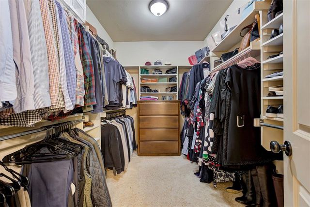 3320 Old Georgetowne Road, Edmond, OK 73013