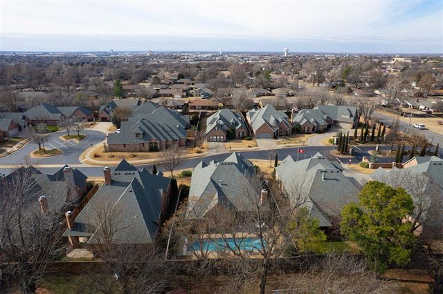 3320 Old Georgetowne Road, Edmond, OK 73013