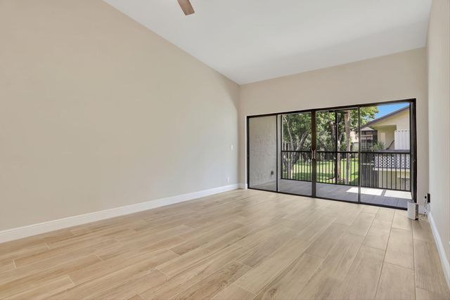 1945 SW 15th Street 68, Deerfield Beach, FL 33442