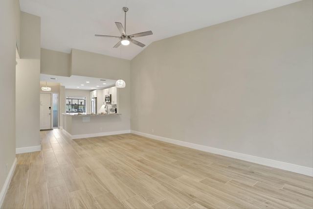 1945 SW 15th Street 68, Deerfield Beach, FL 33442