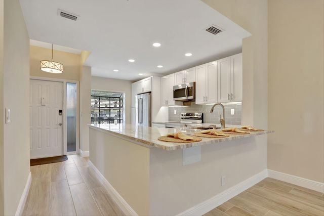 1945 SW 15th Street 68, Deerfield Beach, FL 33442