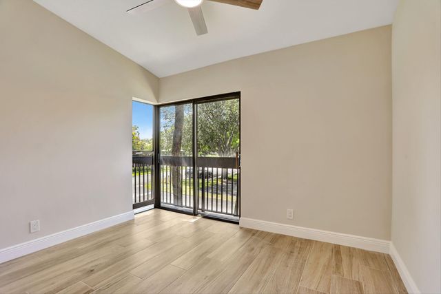 1945 SW 15th Street 68, Deerfield Beach, FL 33442