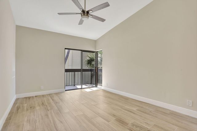 1945 SW 15th Street 68, Deerfield Beach, FL 33442