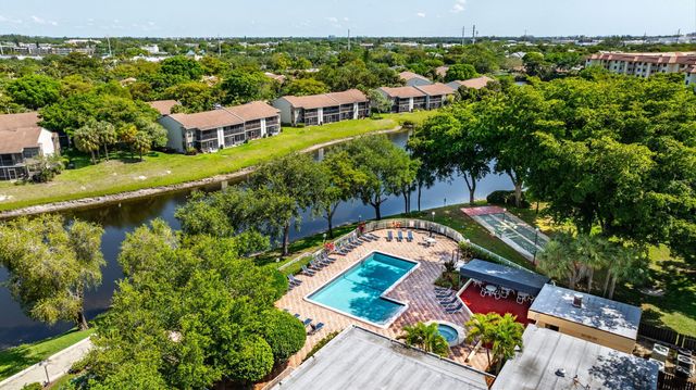 1945 SW 15th Street 68, Deerfield Beach, FL 33442