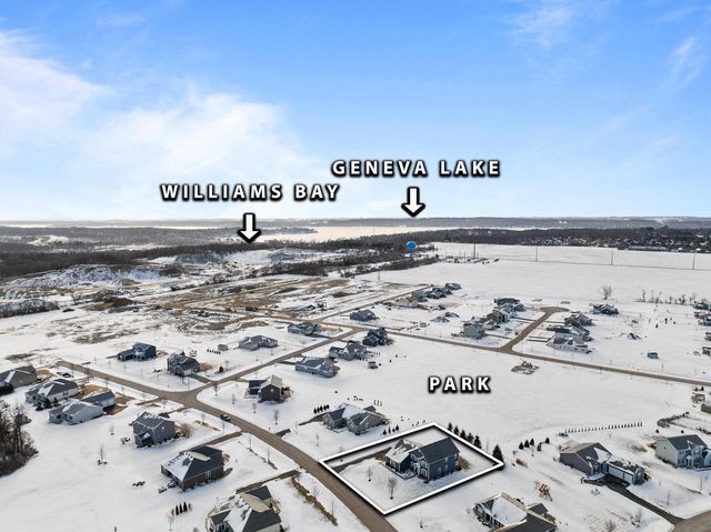 465 Chasefield DRIVE, Williams Bay, WI 53191