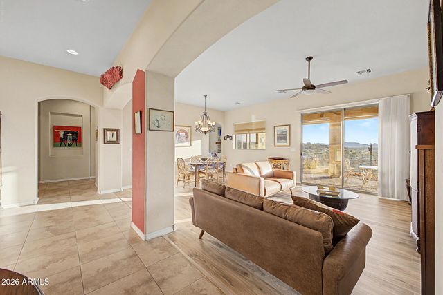 47806 N 27TH Avenue, New River, AZ 85087