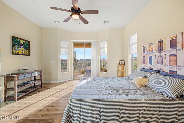 47806 N 27TH Avenue, New River, AZ 85087