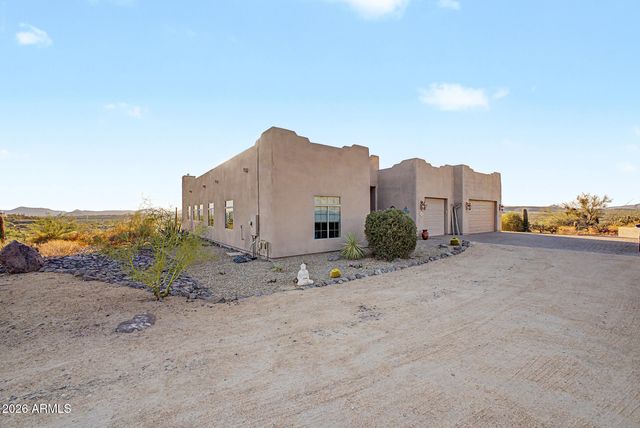 47806 N 27TH Avenue, New River, AZ 85087
