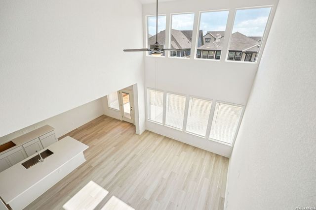 922 Earp Blvd, San Antonio, TX 78260